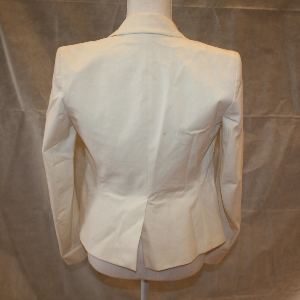 Theory White Blazer - Picture 2 of 6